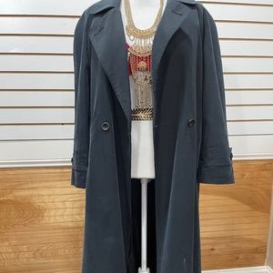 Jones New York Trench Coat ~ Zip out lining w/belt Cape Backside